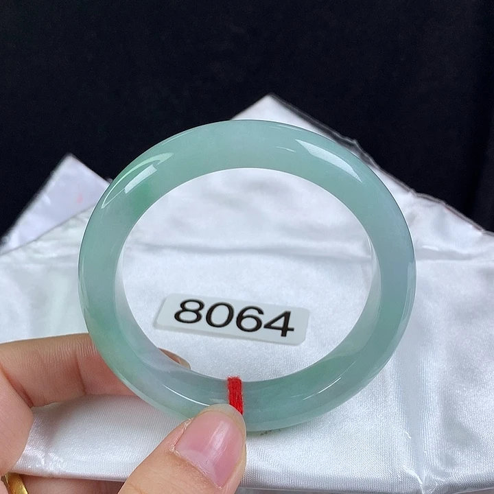 翡翠未镶嵌手镯53圈 糯冰晴底