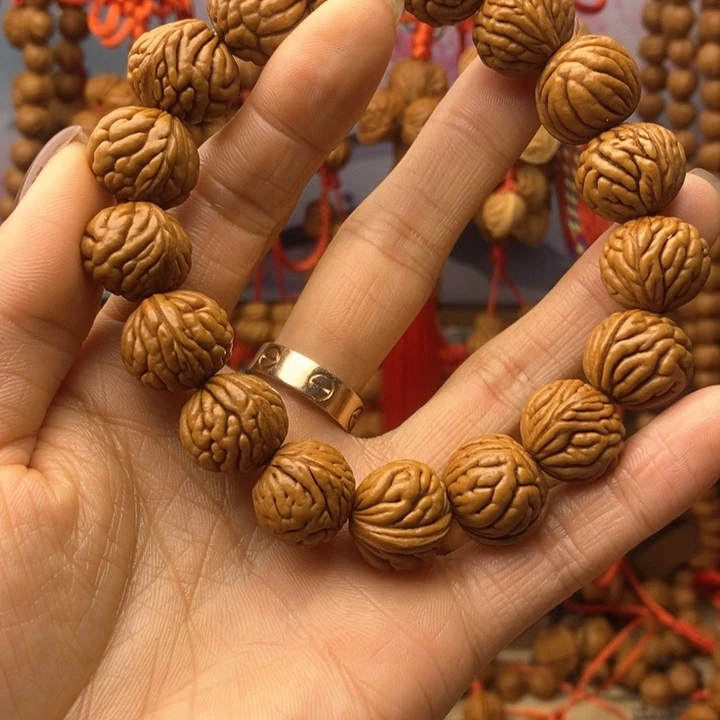 吊坠桃核龙纹桃枭