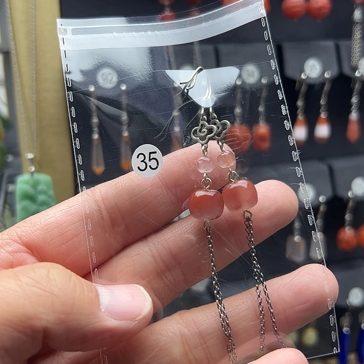 南红玛瑙银S925镶嵌耳饰与*