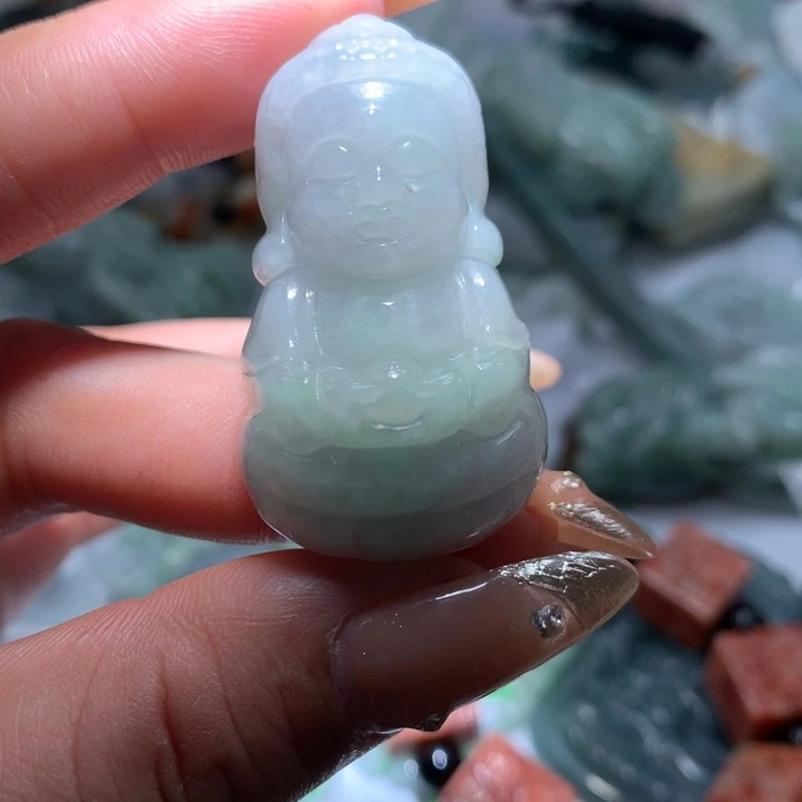 翡翠未镶嵌颈饰保真天然A货翡翠