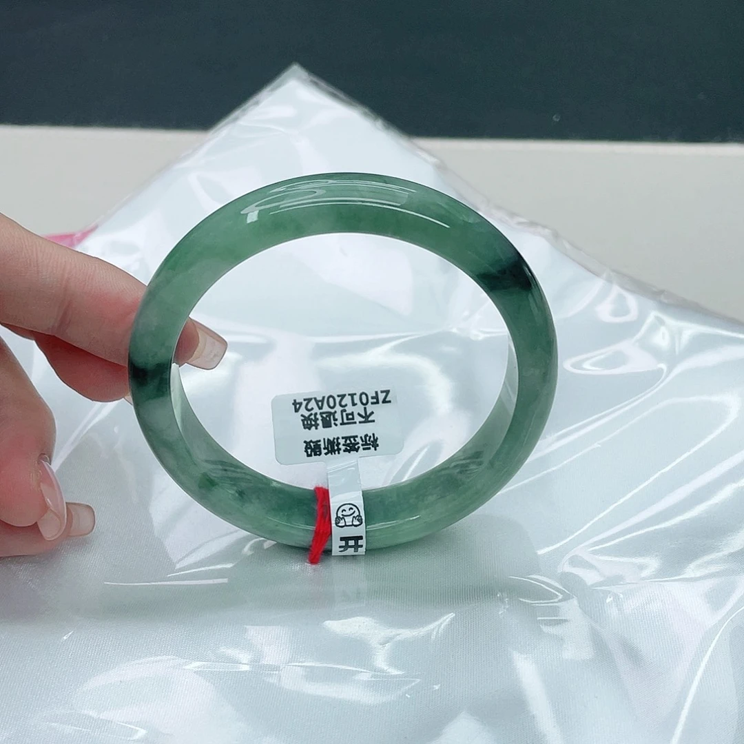 翡翠手镯未镶嵌正57.8