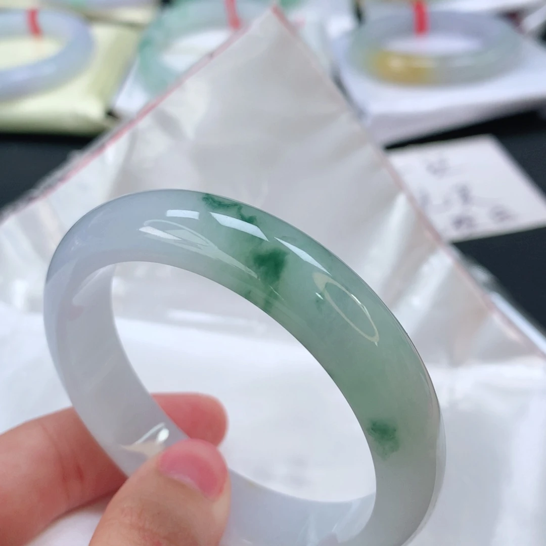 翡翠手镯未镶嵌翡翠手镯54