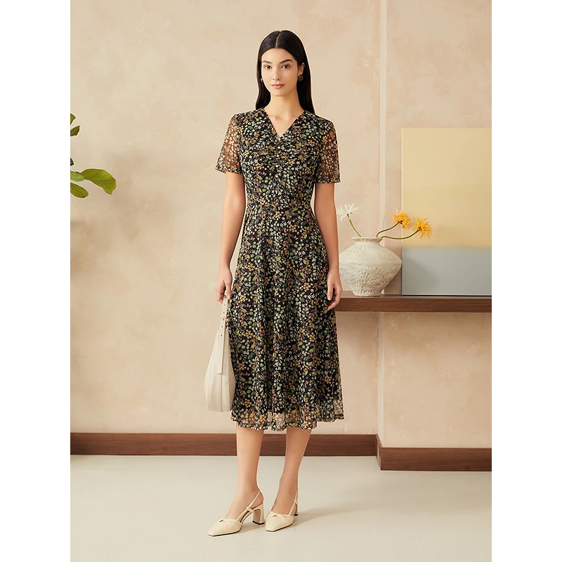 YINER音儿专选2025夏季新款碎花显瘦气质时尚连衣裙8C65205076