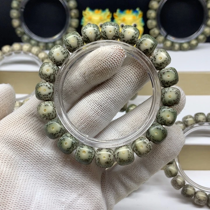 郭***）手串星月菩提绿包白11.5/10.5