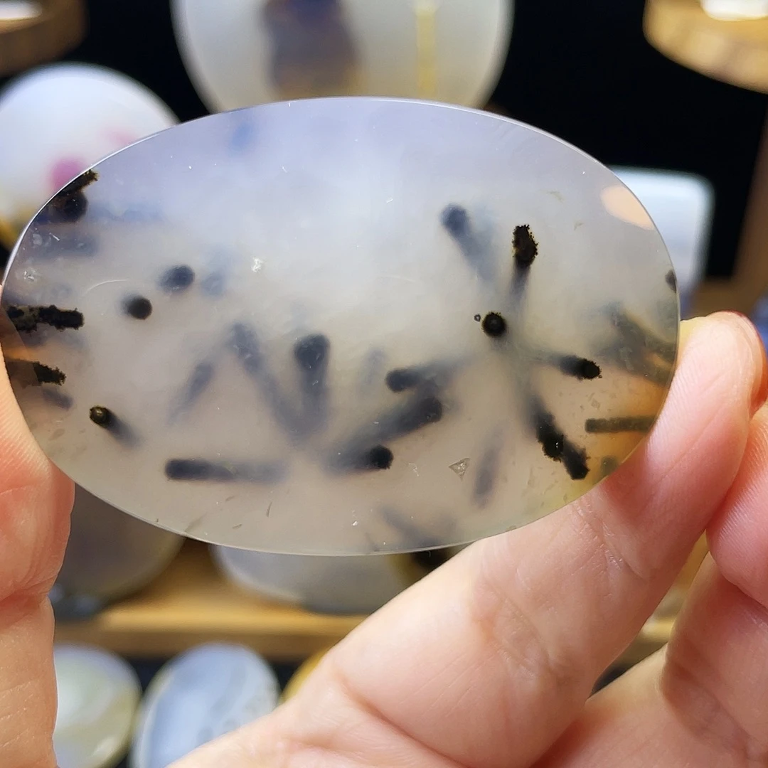 玛瑙/玉髓未镶嵌吊坠