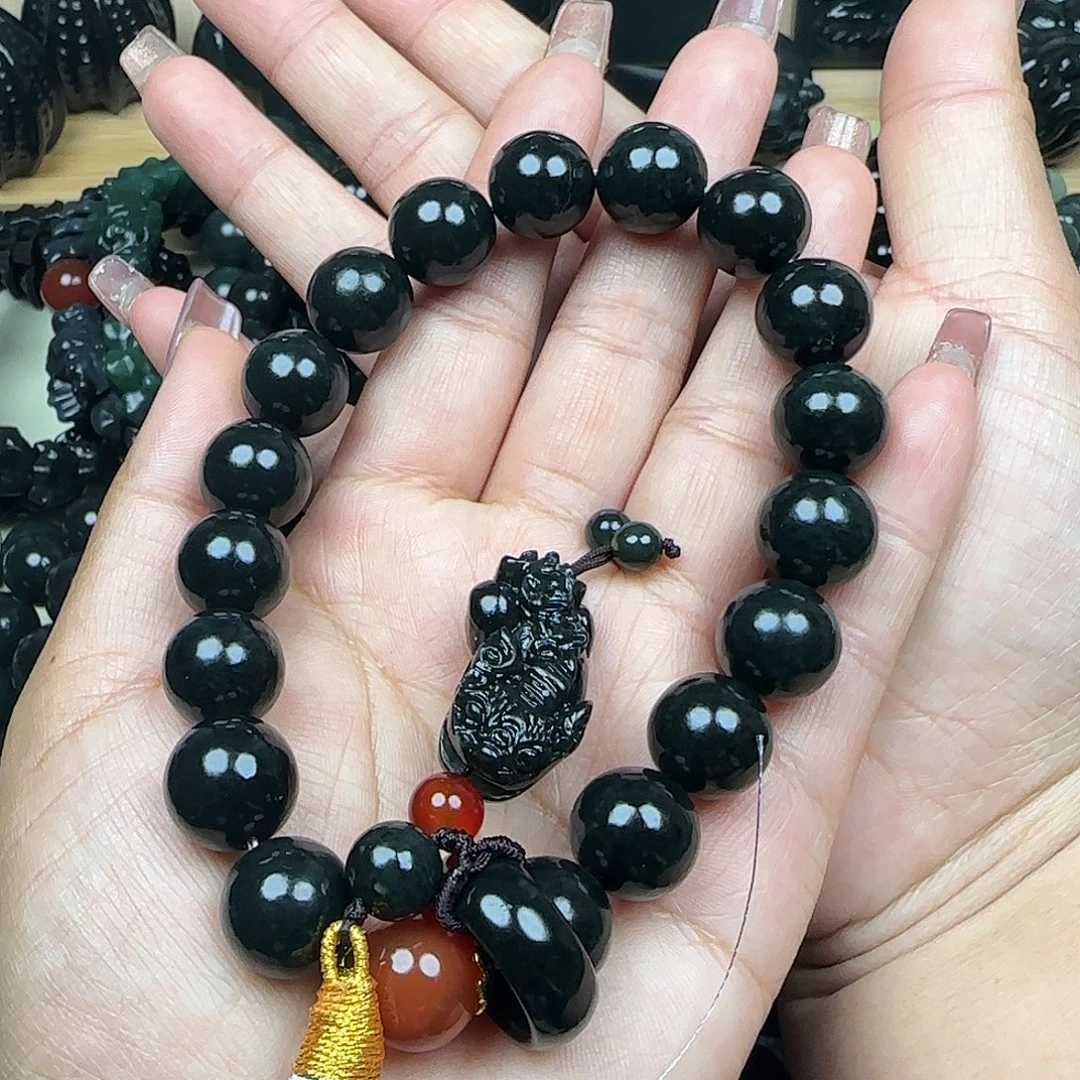 和田玉未镶嵌手串