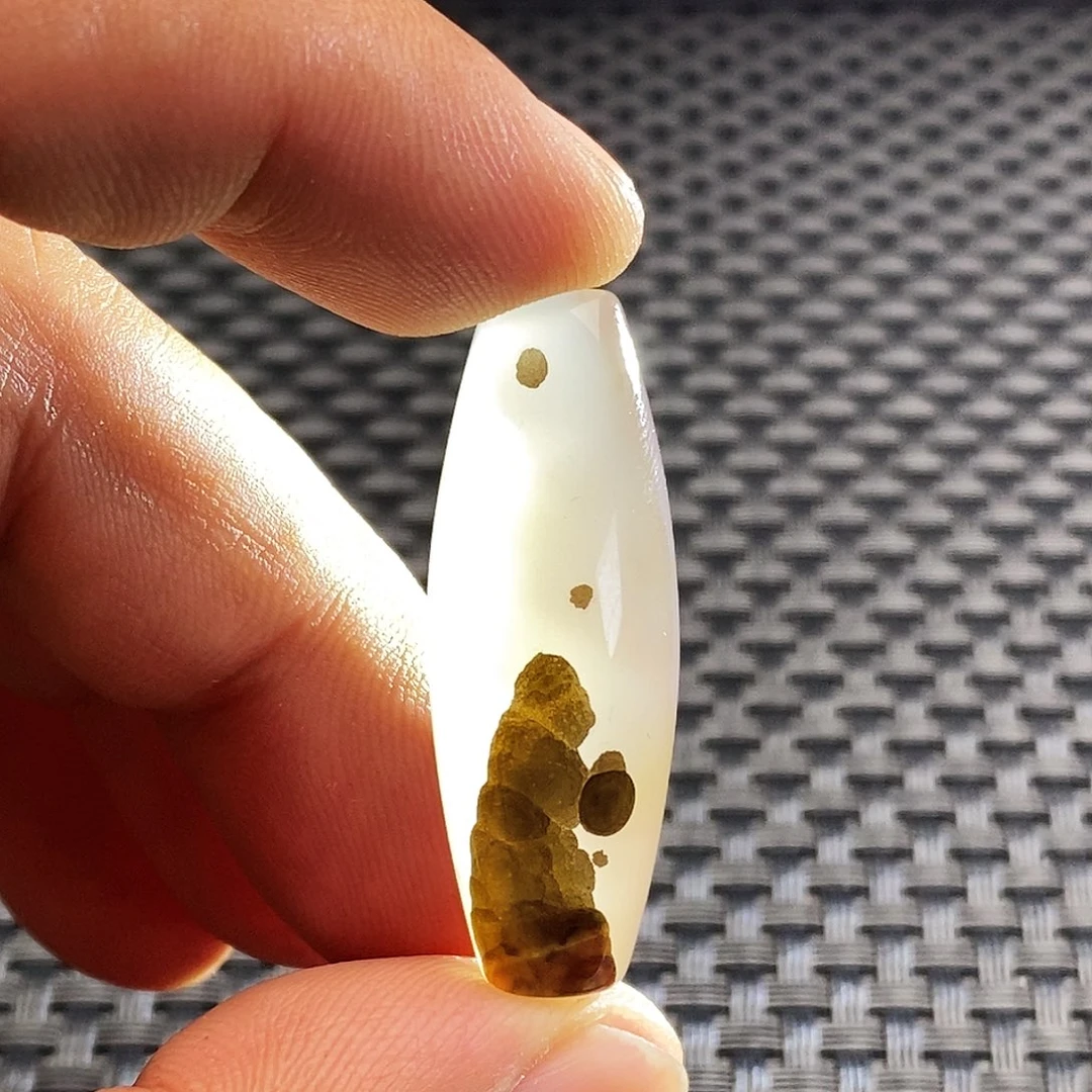 不***屋玛瑙/玉髓未镶嵌吊坠(不含链)