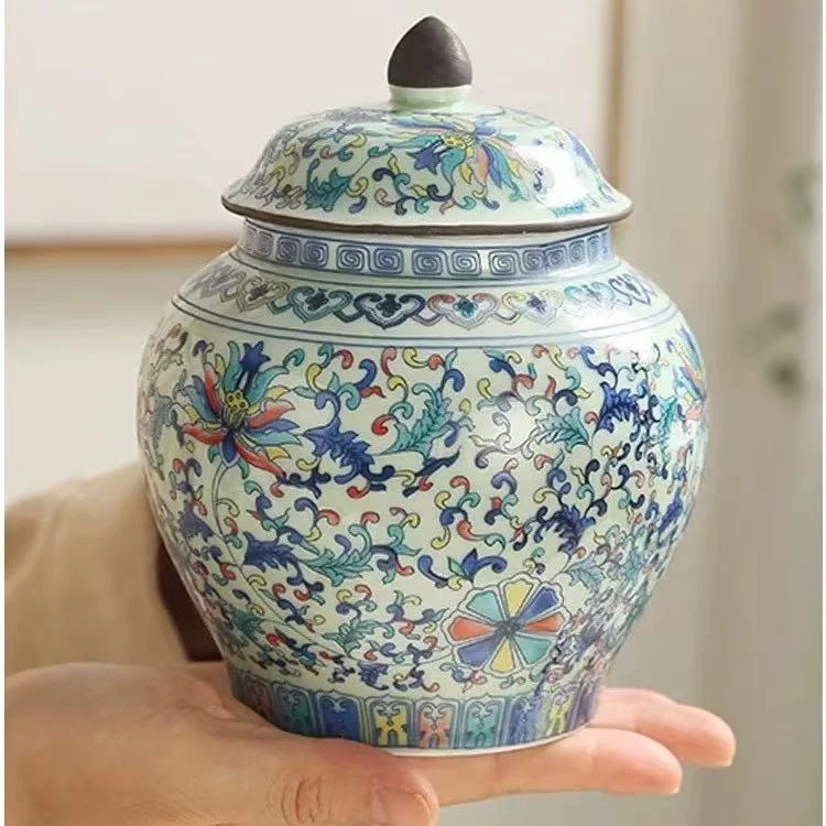 d094-缠枝莲茶叶罐