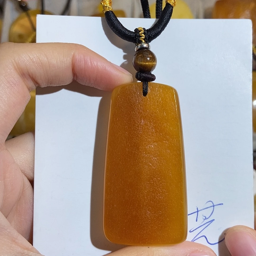 未镶嵌琥珀珠宝奇石琥珀