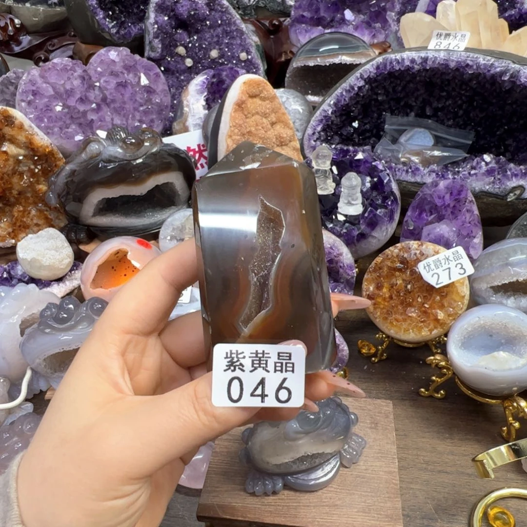 未镶嵌珠宝半成品水晶46