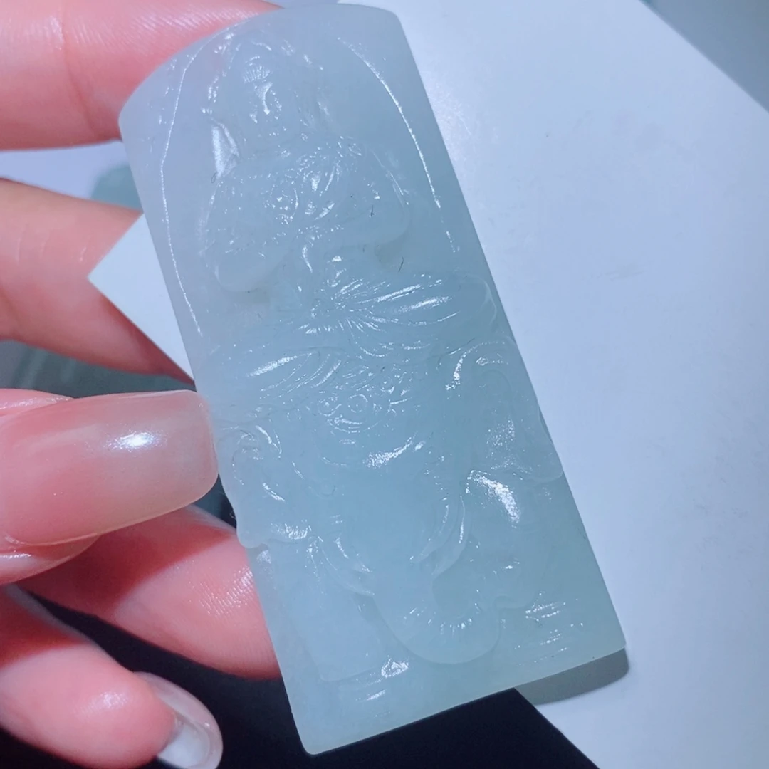 未镶嵌吊坠定制翡翠