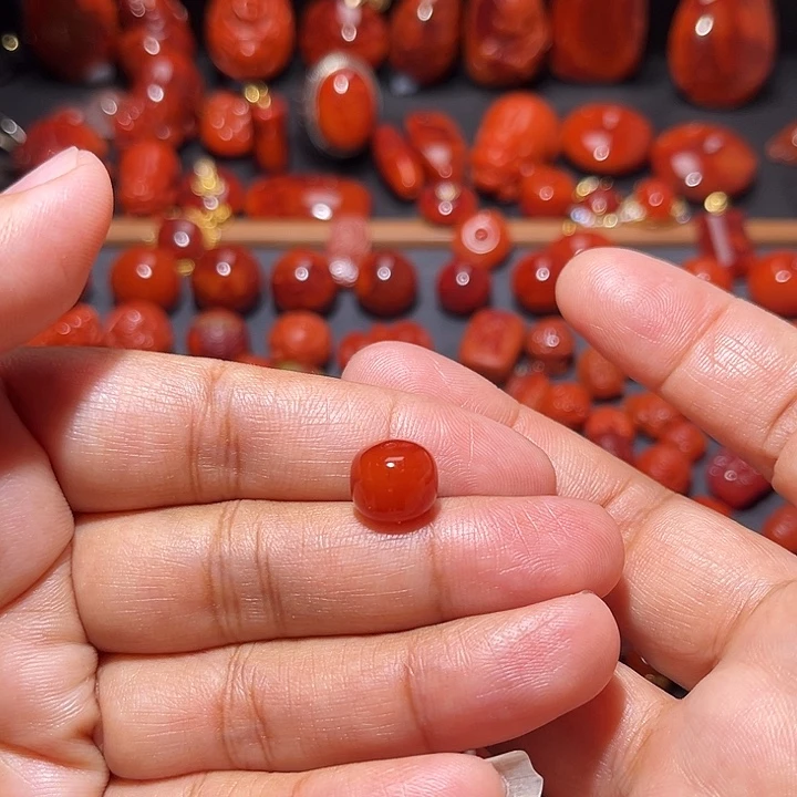 南红玛瑙未镶嵌配饰老型10.3mm
