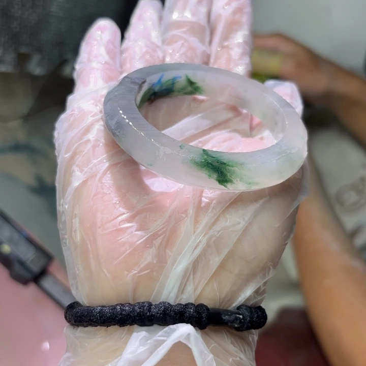 石英质玉手镯未镶嵌用****8定制