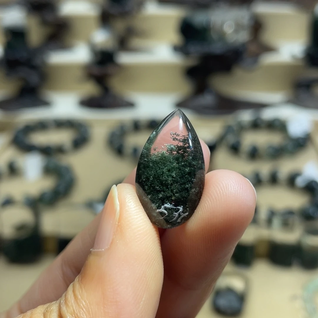 水晶颈饰银S925镶嵌北****肤绿幽灵吊坠定制不退换