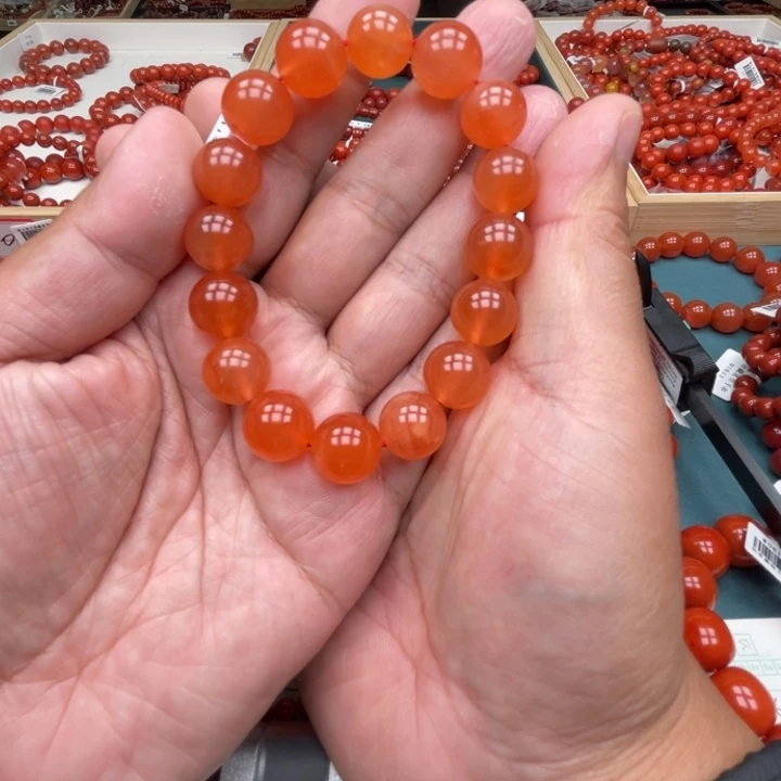 南红玛瑙手链未镶嵌