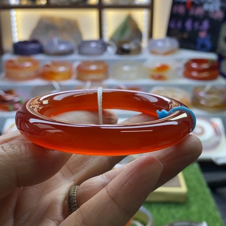 手镯玛瑙/玉髓未镶嵌