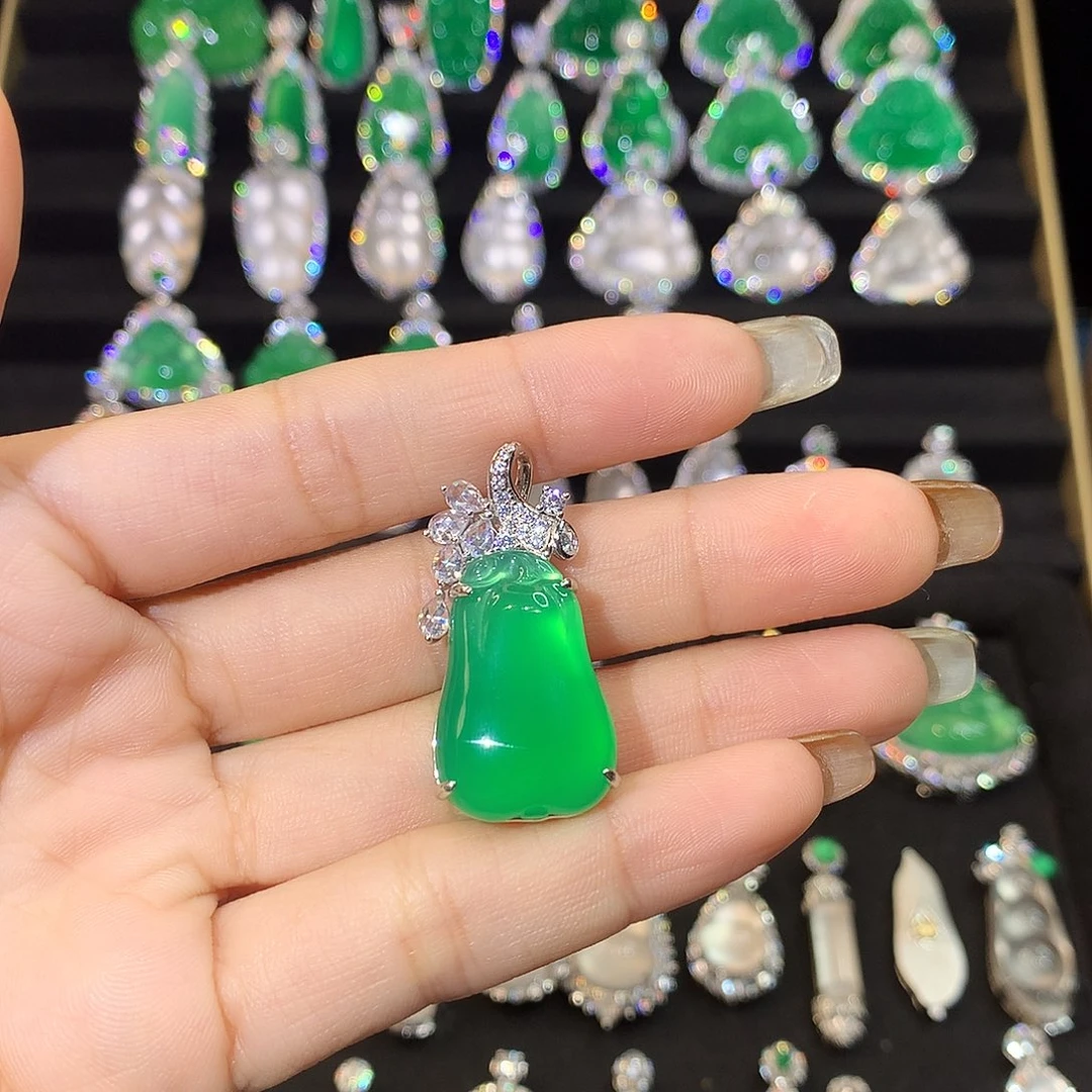 一***人玛瑙/玉髓银S925镶嵌吊坠(不含链)