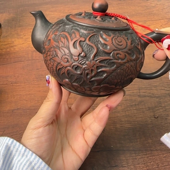 一个陶瓷物件哈哈哈哈