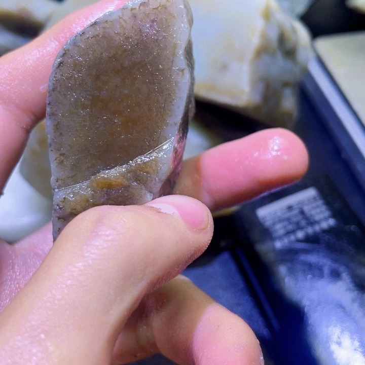 和田玉未镶嵌珠宝半成品