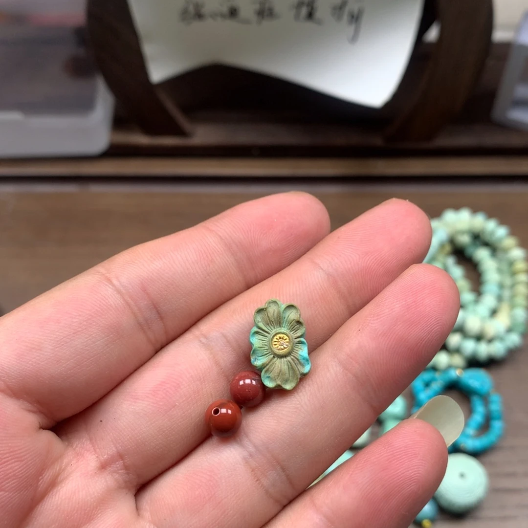未镶嵌雕刻南红玛瑙