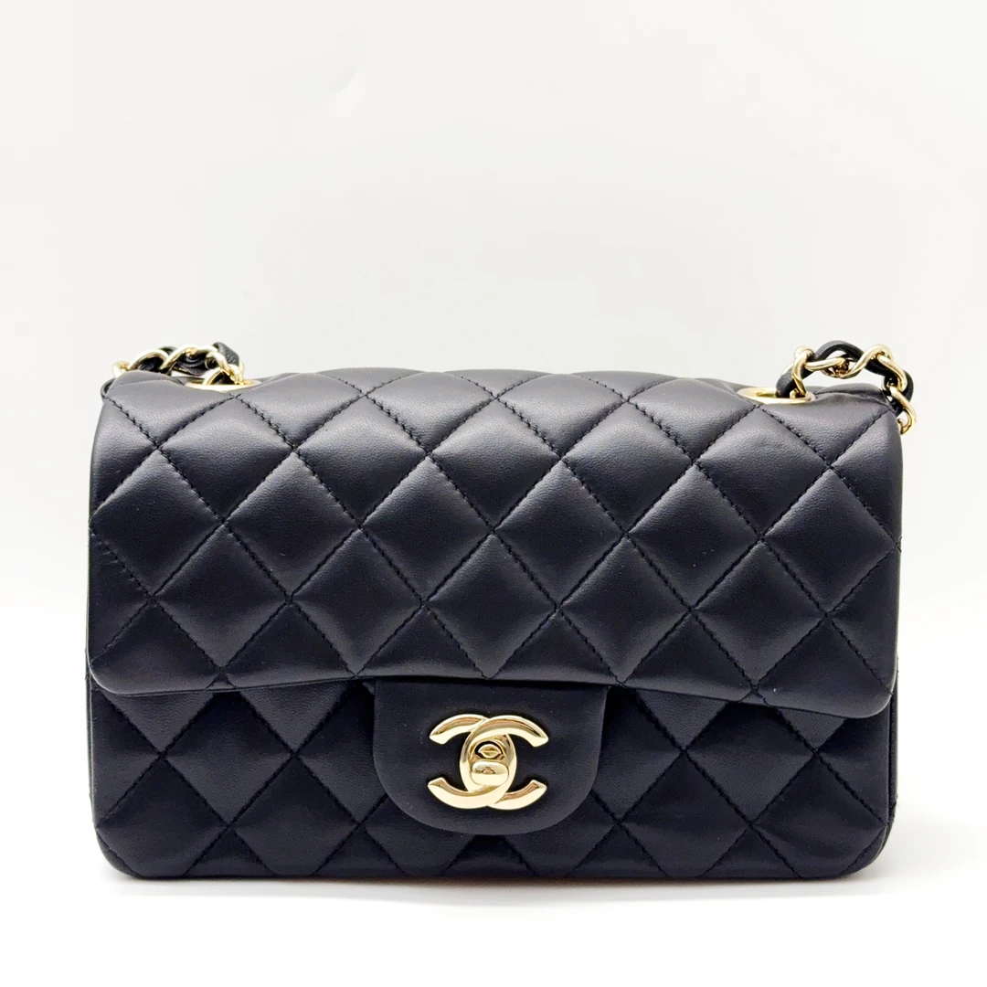 99新 Chanel/香奈儿 CF大mini 黑金 羊皮 26开卡 配件：保卡 尘袋