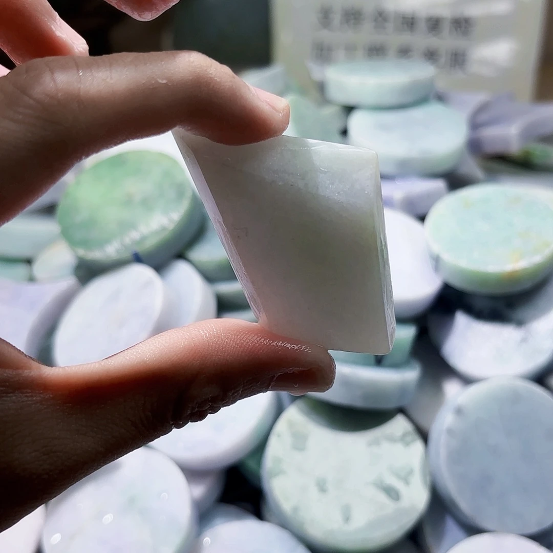 颈饰未镶嵌翡翠翡翠a货