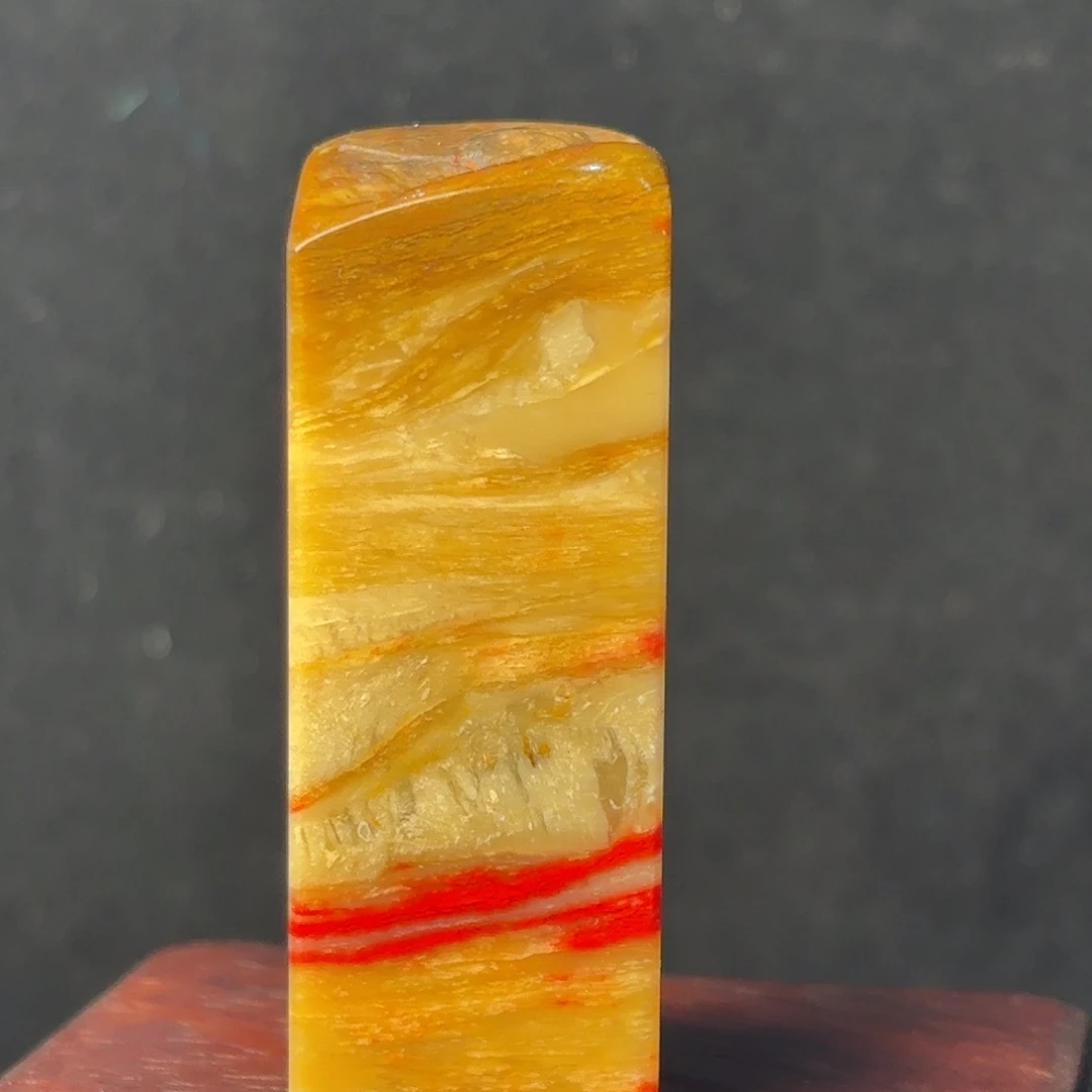 昌化石昌化田黄鸡血印章