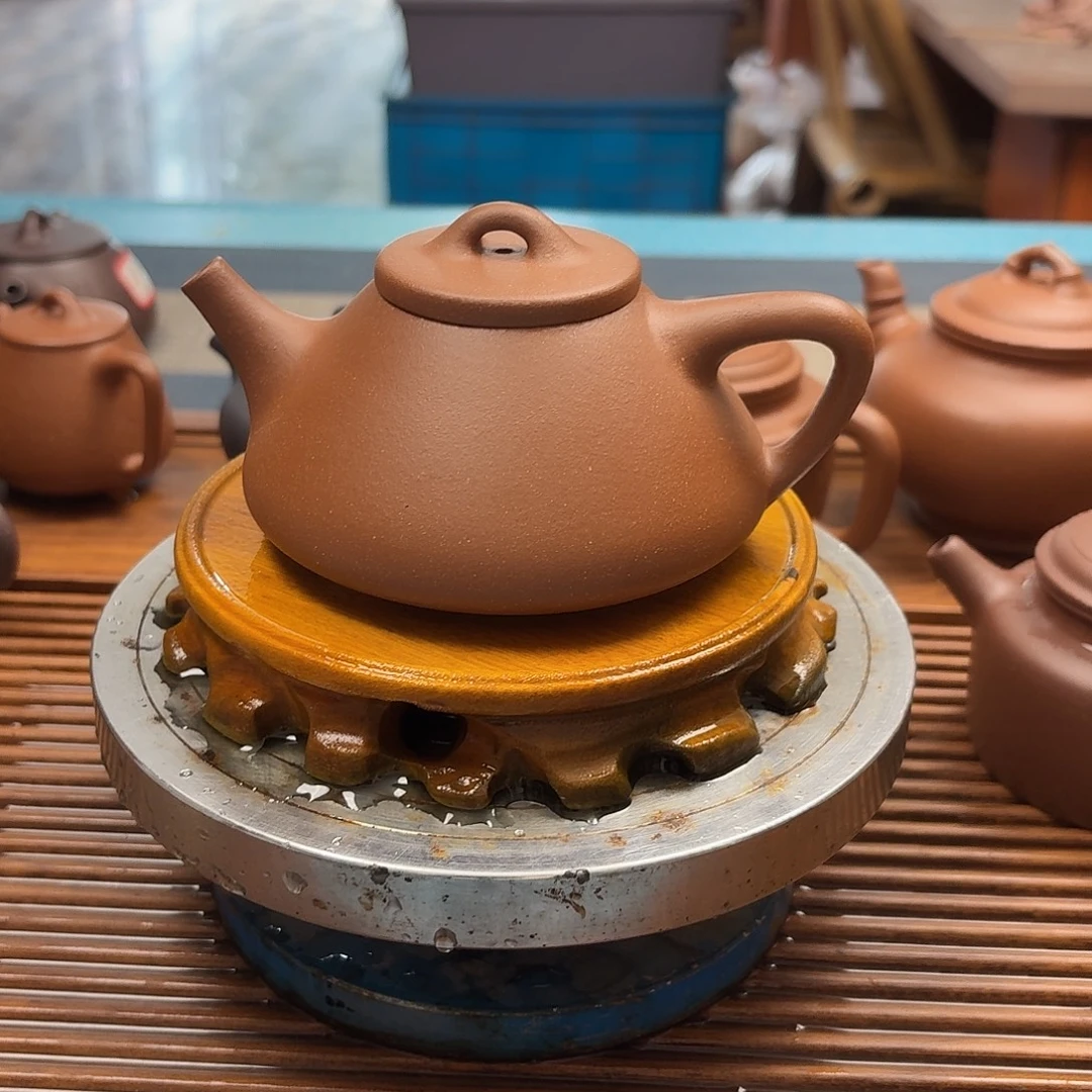 茶壶紫砂半手工制作