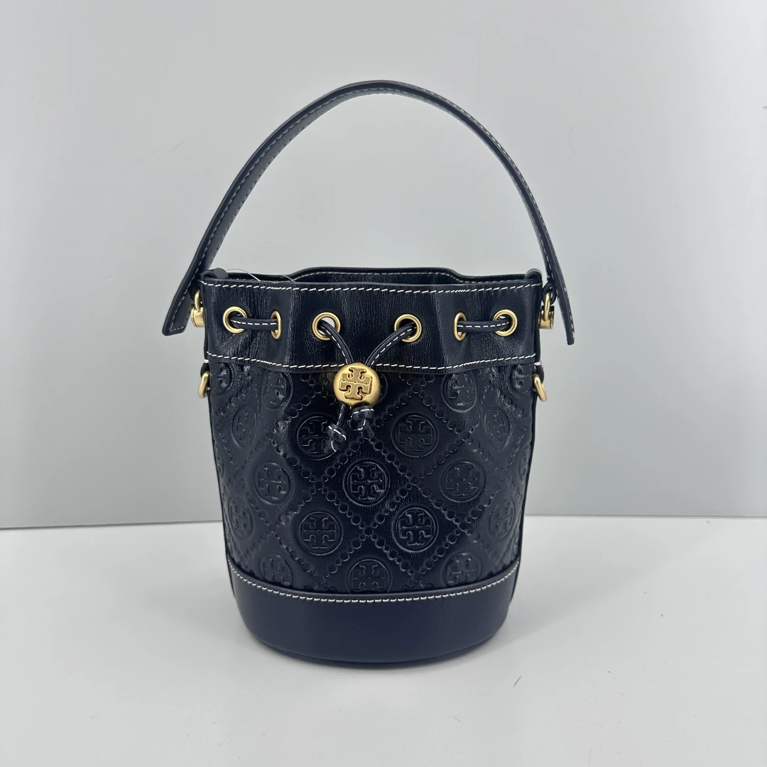 95新 TORY BURCH/汤丽柏琦 深蓝色压纹水桶15*18*11cmM031301