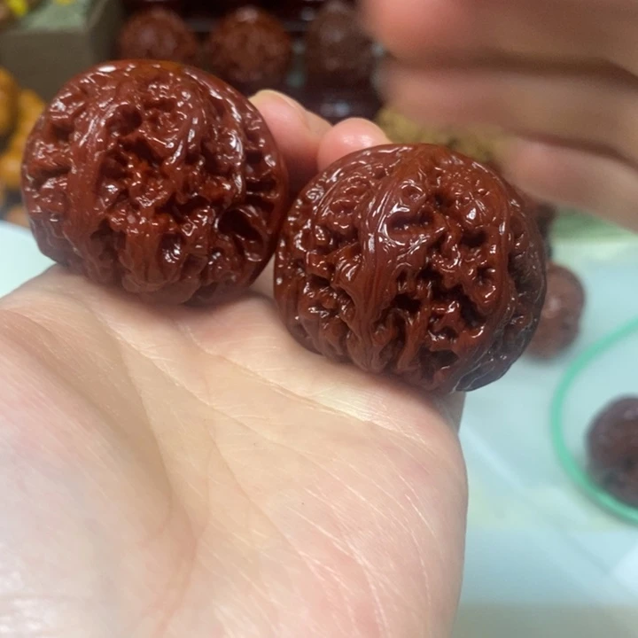 吊坠文玩核桃粗筋
