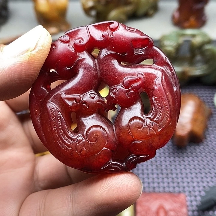 未镶嵌蛇纹石玉颈饰