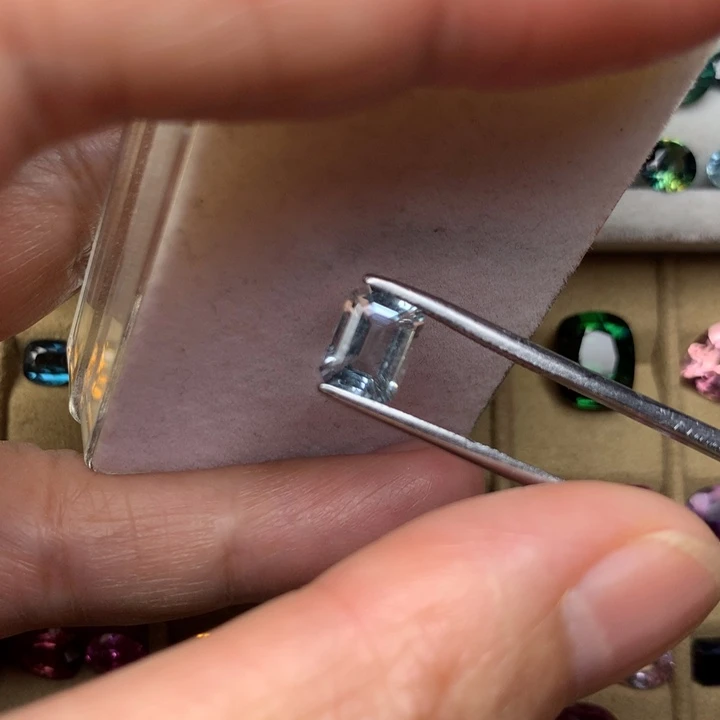 裸石海蓝宝石裸石规格