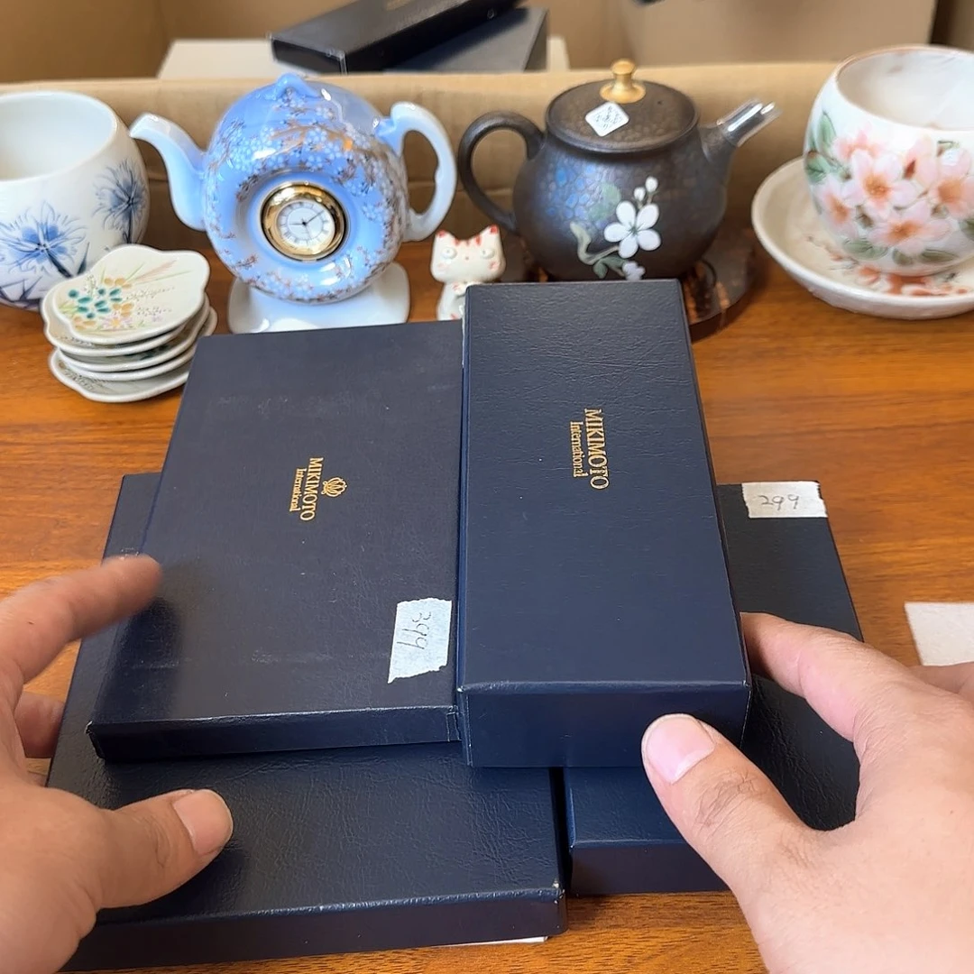 *****盖碗在于我们自己对未来不
