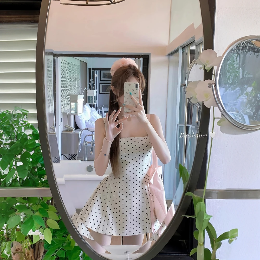 法式波点杏色方领吊带连衣裙夏季女夏法式气质收腰初恋清纯裙子