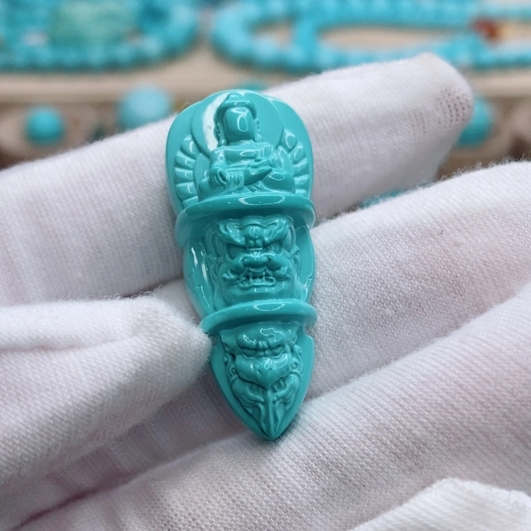 绿松石未镶嵌珠宝奇石