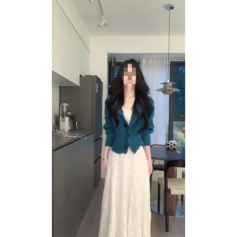 MARIE.COCO网红少女风女装秋季新款蓝色软糯毛衣外套搭吊带连衣裙