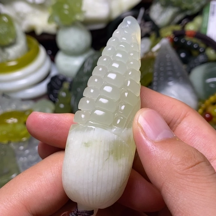 未镶嵌岫玉岫玉颈饰