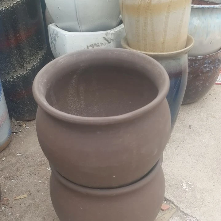 红陶口18高16瑕疵两个