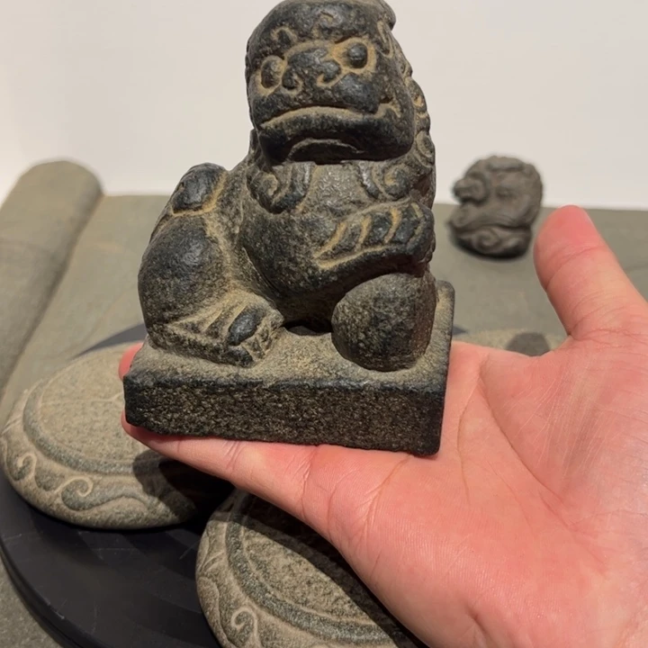 J***大石材狮子青石青石青石