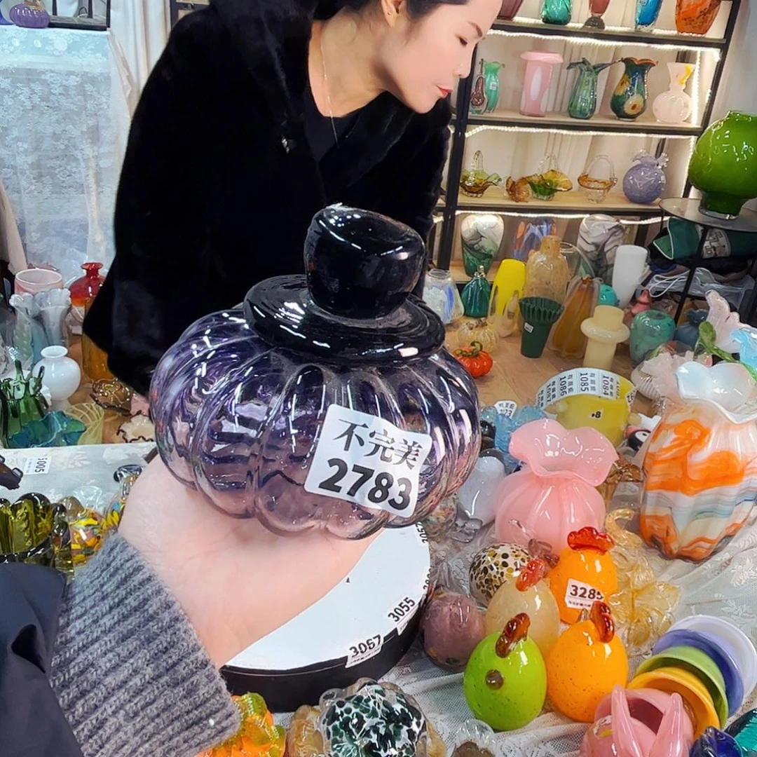 2783 家悦美居琉璃摆件不完美