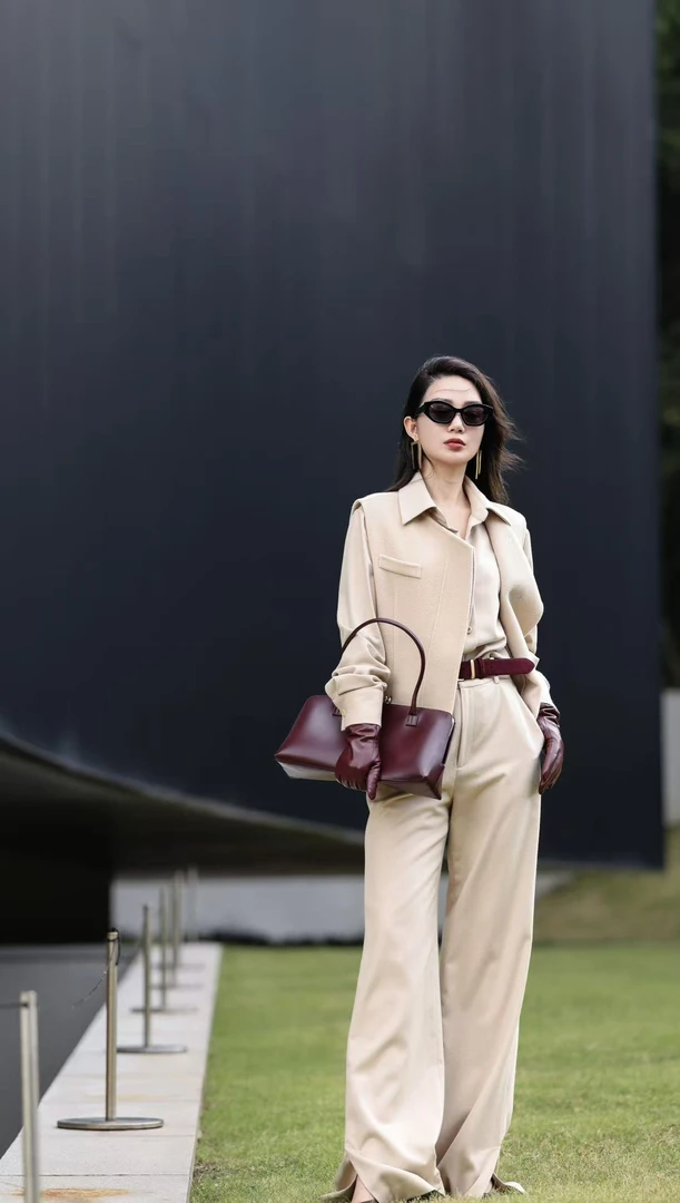 2025AW YIYI 羊绒蚕丝开衩直筒裤