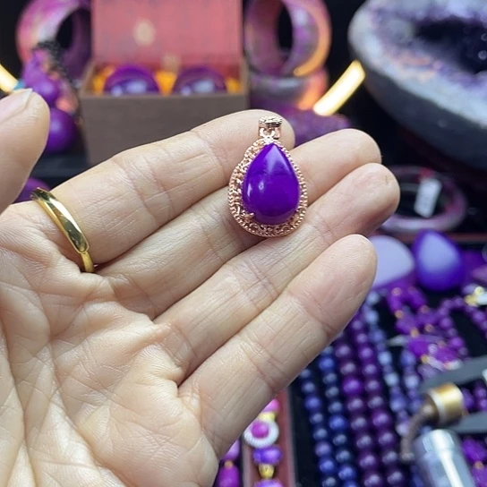 非金属南非老油料果冻水滴吊坠D8