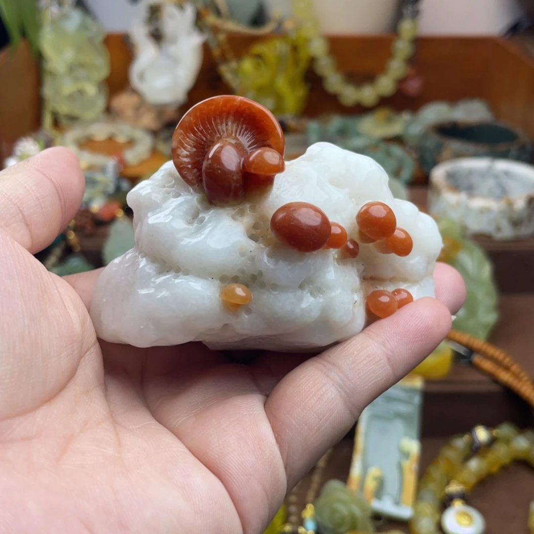 蛇纹石玉未镶嵌吊坠