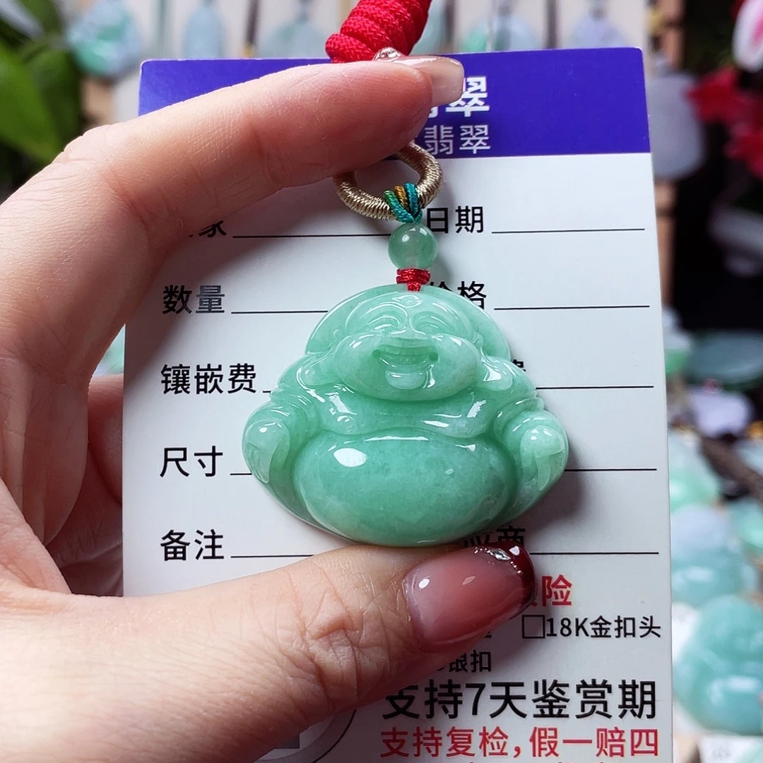 翡翠未镶嵌颈饰佛公41