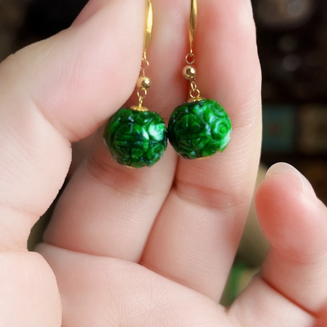 翡翠18K金镶嵌颈饰耳饰