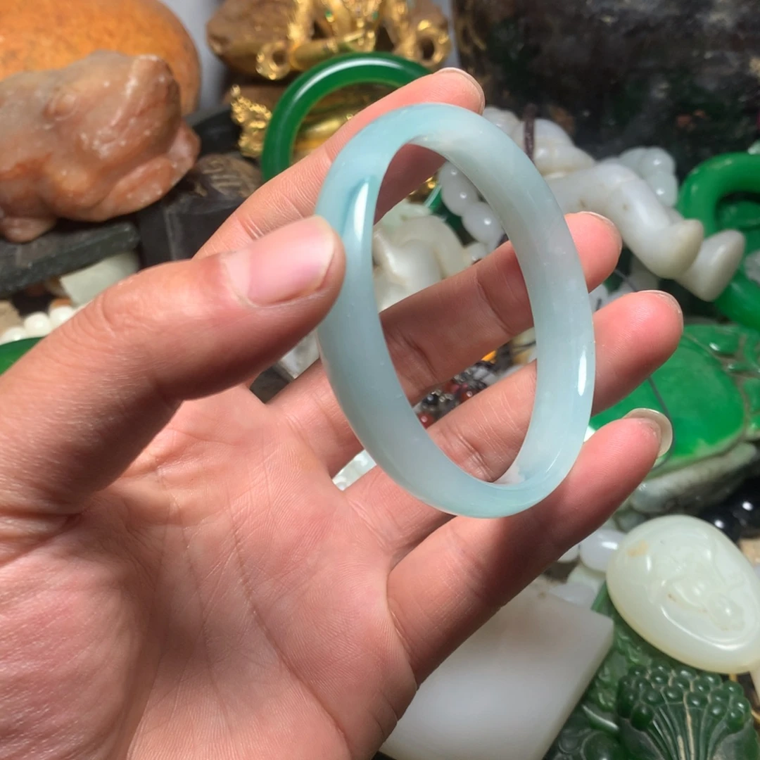 白玉菩提吊坠白玉菩提手串闪电购