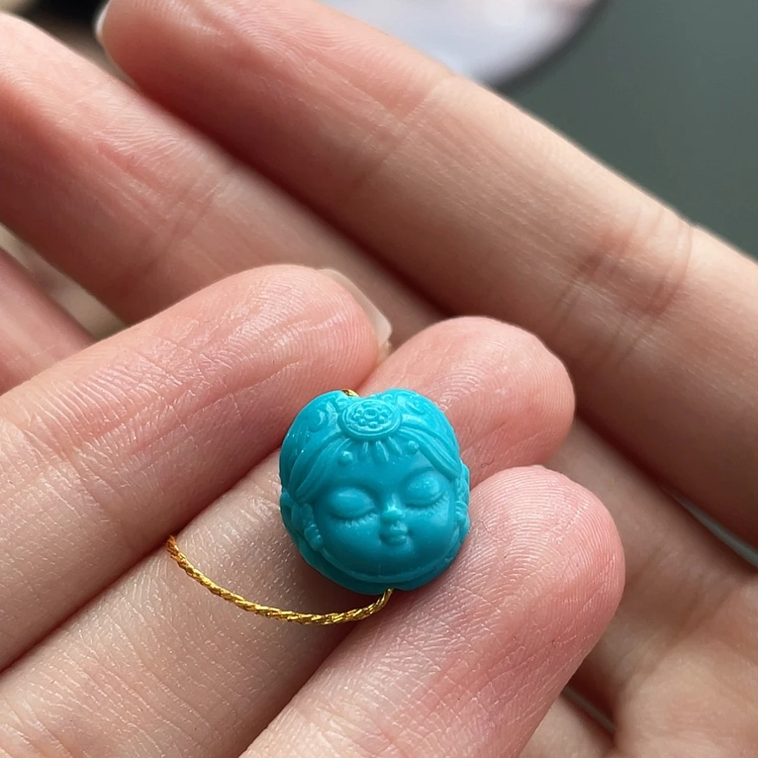 绿松石未镶嵌颈饰