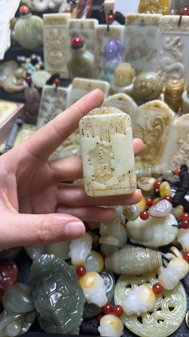 和田玉白玉玉挂件