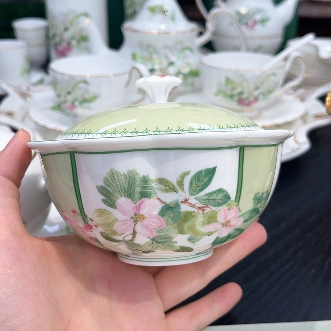 骨瓷炖盅—————————