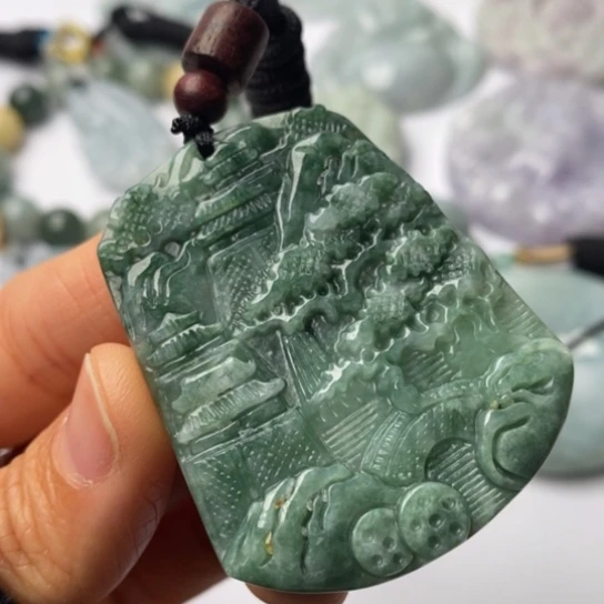 翡翠未镶嵌挂件翡翠